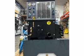 Prochem Legend Gt with NEW ENGINE,waste tank, NEW FRESHWATER TANK