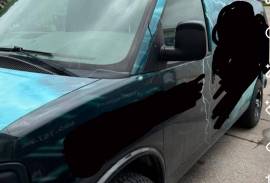 2011 Chevrolet Express 3500 4x4  - El Diablo truckmount 142 Hours