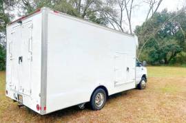 2008 Ford e450 with Prochem Everest 650