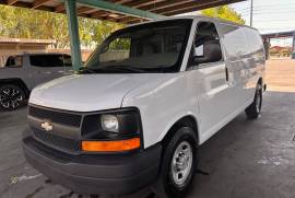 2005 Chevy Express 2500 With Carpet Cleaning Equipment