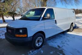 2008 GMC 2500 Savanna extended van with prochem legend