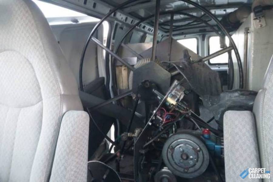 2003 GMC Savana 3500 6.0L w/ White Magic direct drive