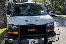 2023 GMC Savana Van