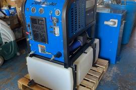 Hydramaster Boxxer 423S (Package)