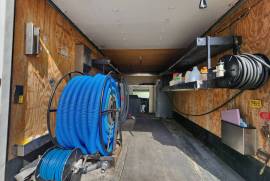 2003 Chevy Box Truck with White Magic Pro-1200 and 150 Gal Tanks