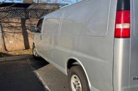 2017 Van with Fully Equipped with Sapphire Pro-1200 SE 2017 Van with Fully Equipped with Sapphire Pro-1200 SE