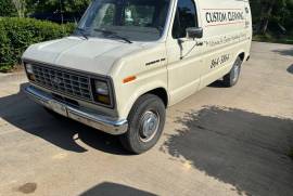 Ford E-250 Butler Carpet Cleaning Van Factory Reconditioned 