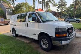 Carpet Cleaning Van w/ Butler System 