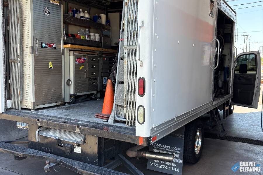 2004 GMC Self Contained Box Truck Fully Equipped Turnkey