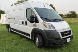 Promaster 3500 with Prochem Everest 870 HP