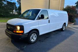 2013 Chevy Express w/ Hydramaster CDS 4.8 LOW 113 hours