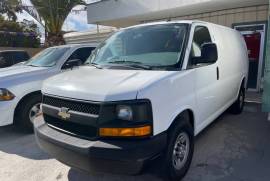2015 Chevy express 2500 w/truck mount carpet cleaning 