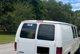 2006 Ford Econoline E150