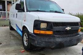 Carpet Cleaning Truck Chevy 3500 4.8L V8 $6,000
