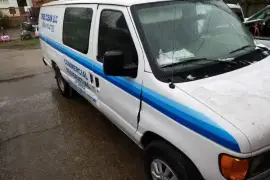 2004 ford e-350 with blue line thermalwave