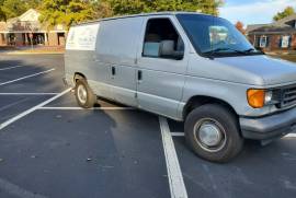 2006 Ford E250 Carpet Cleaning Van