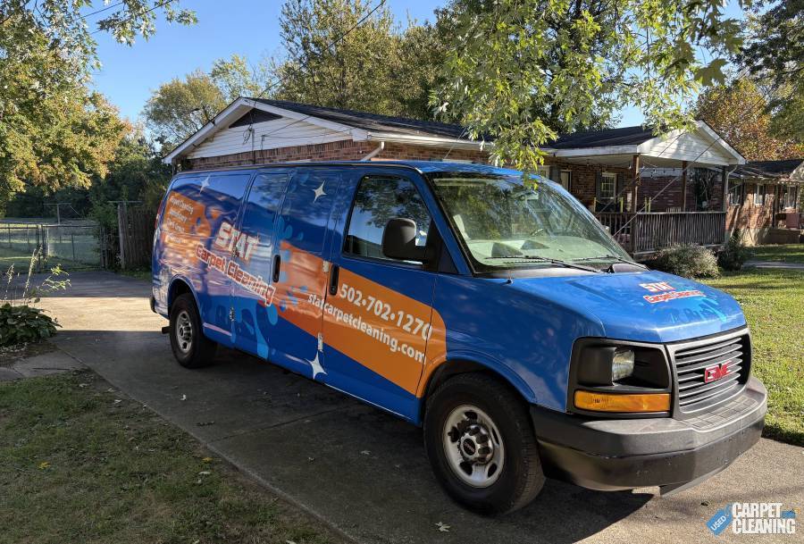 2011 GMC Savana 3500 + Cleanco 47 Equipment Package