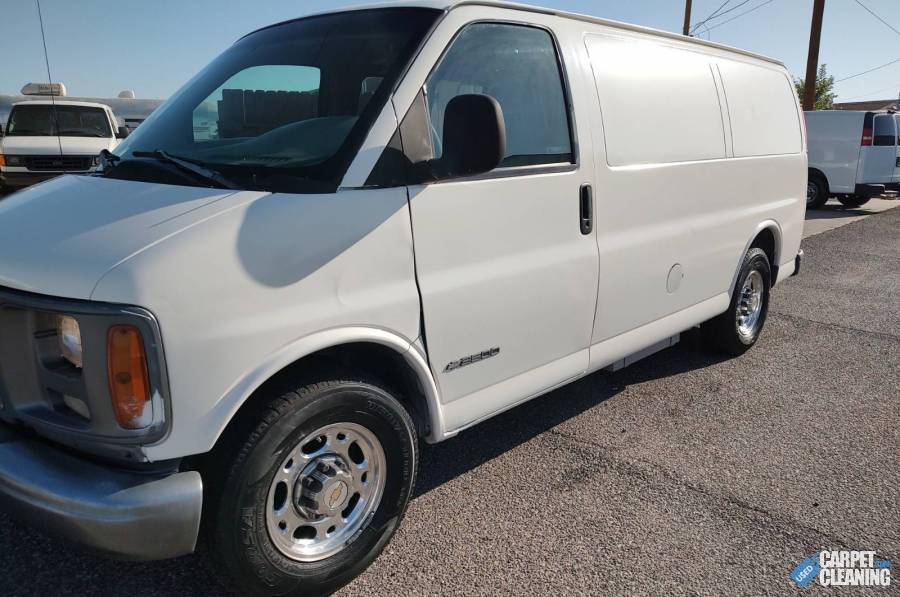 1997 GMC 3500 with Butler 